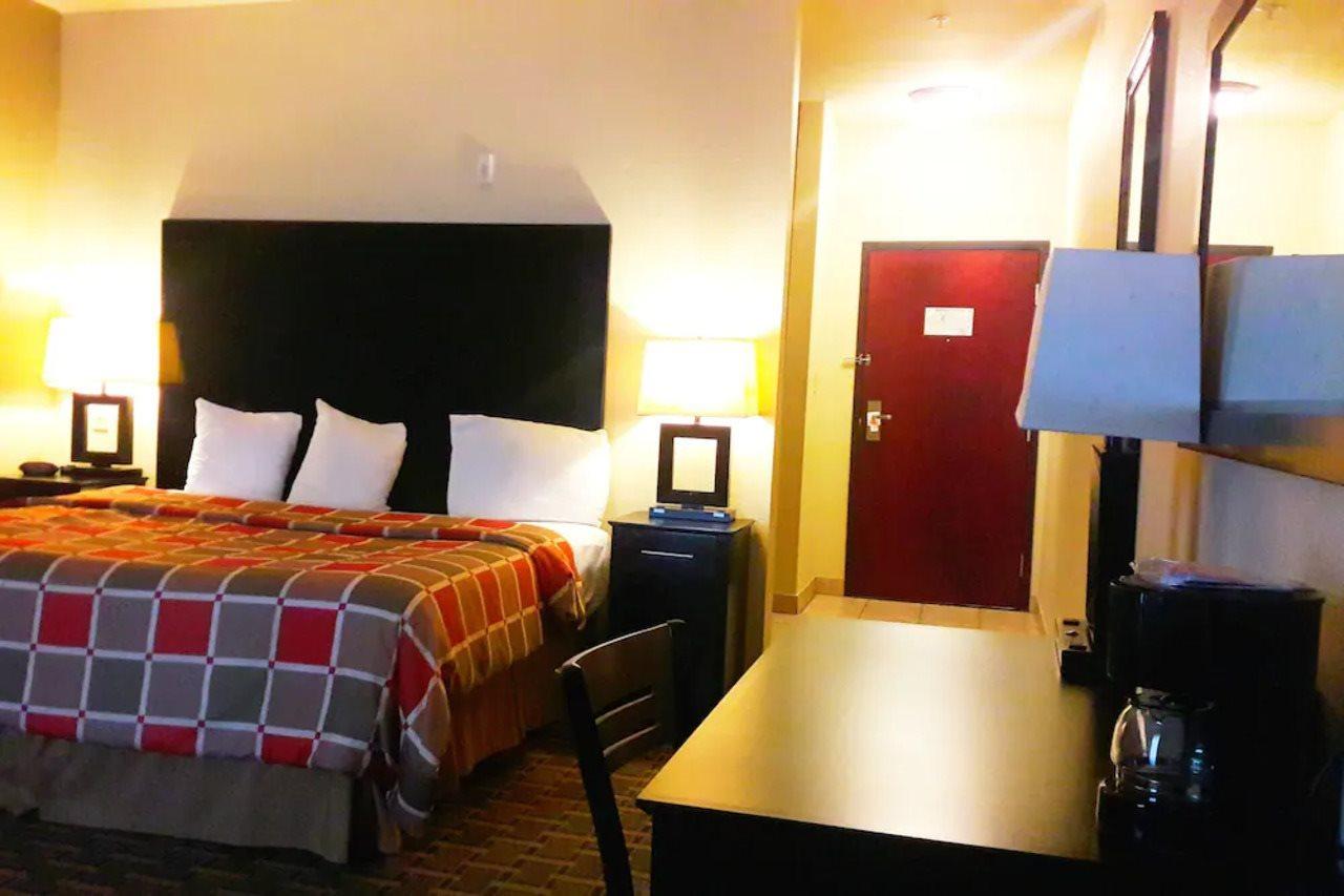 Hawthorn Extended Stay By Wyndham Port Arthur Ngoại thất bức ảnh